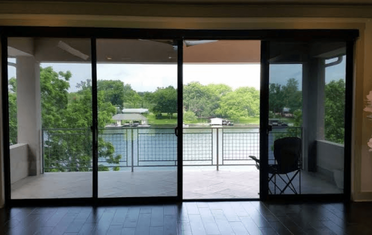Balcony Glass Installation Dubai