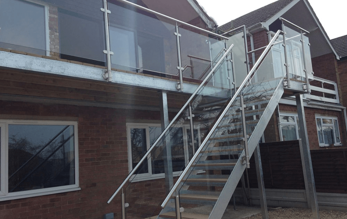 Villa Glass Installation Dubai